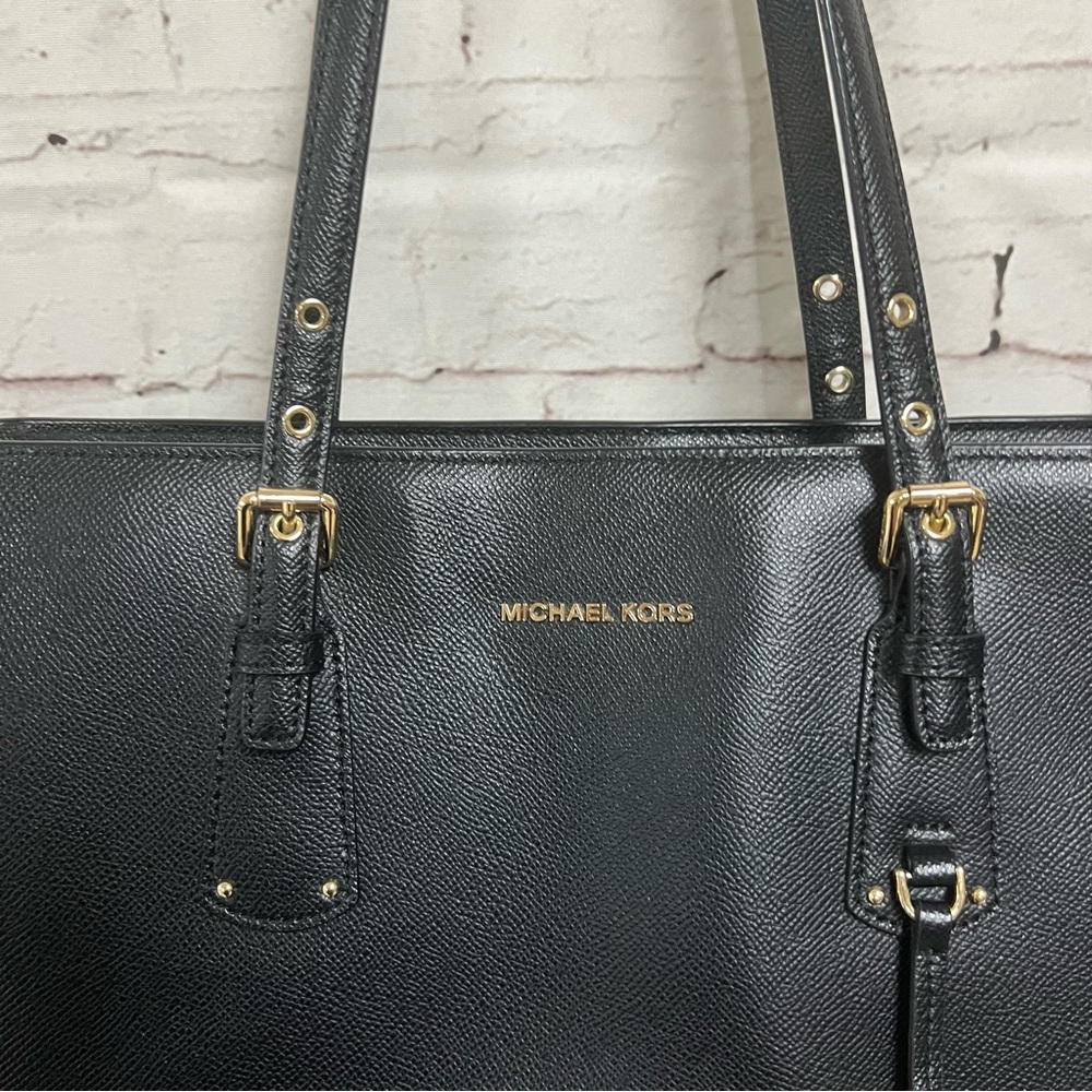 Michael Kors Limited Edition Voyager Love Tote Bag Black Stud Large Purse NWT - Picture 5 of 16